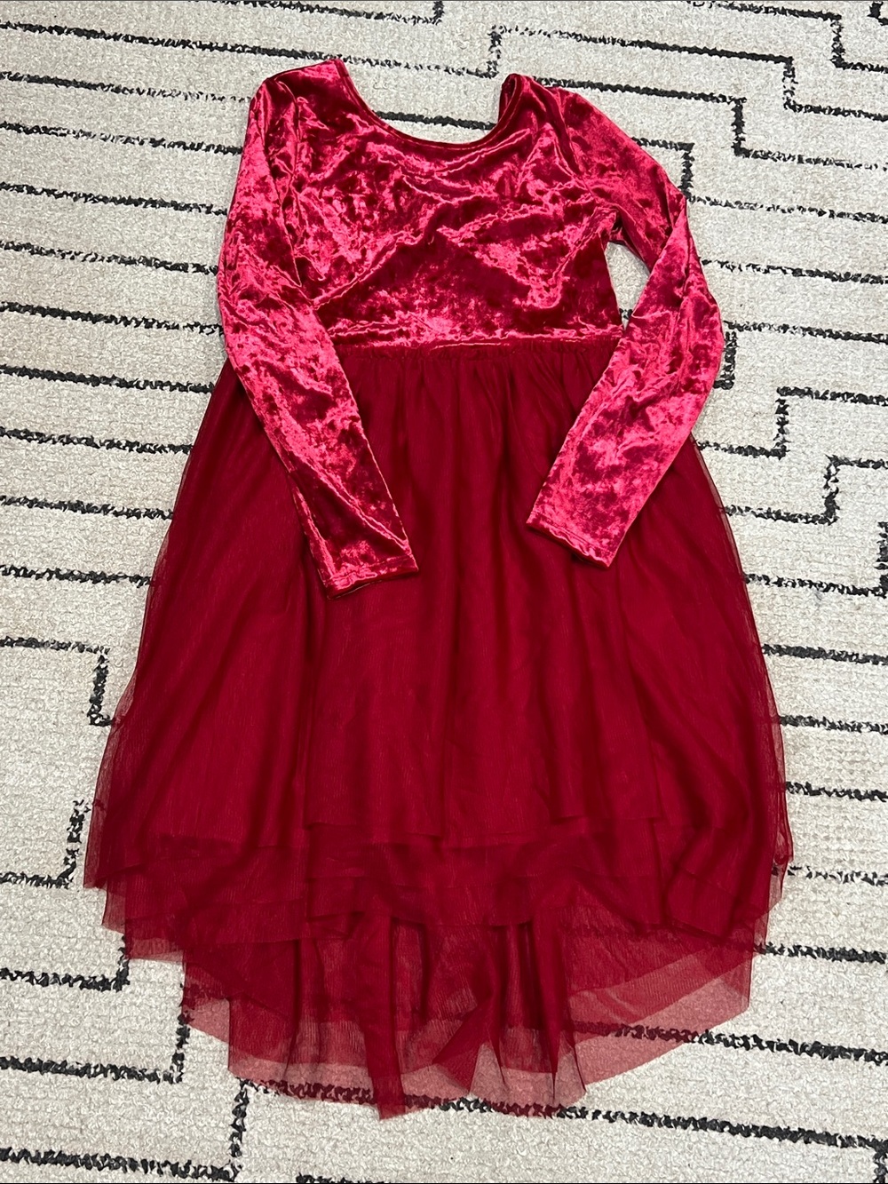 Cat & Jack Velvet & Tulle Long Sleeve Red Dress